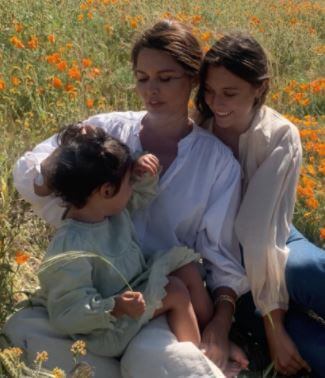 Danielle Bux is a proud mom of two daughters Ella and Romi Wren.
